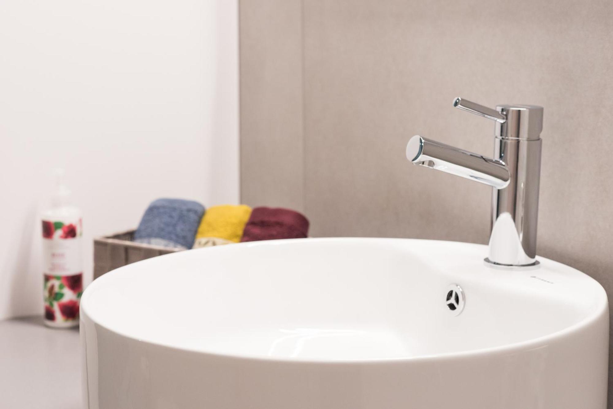 Comfy & Modern Apartment In The Heart Of Heraklion Zewnętrze zdjęcie