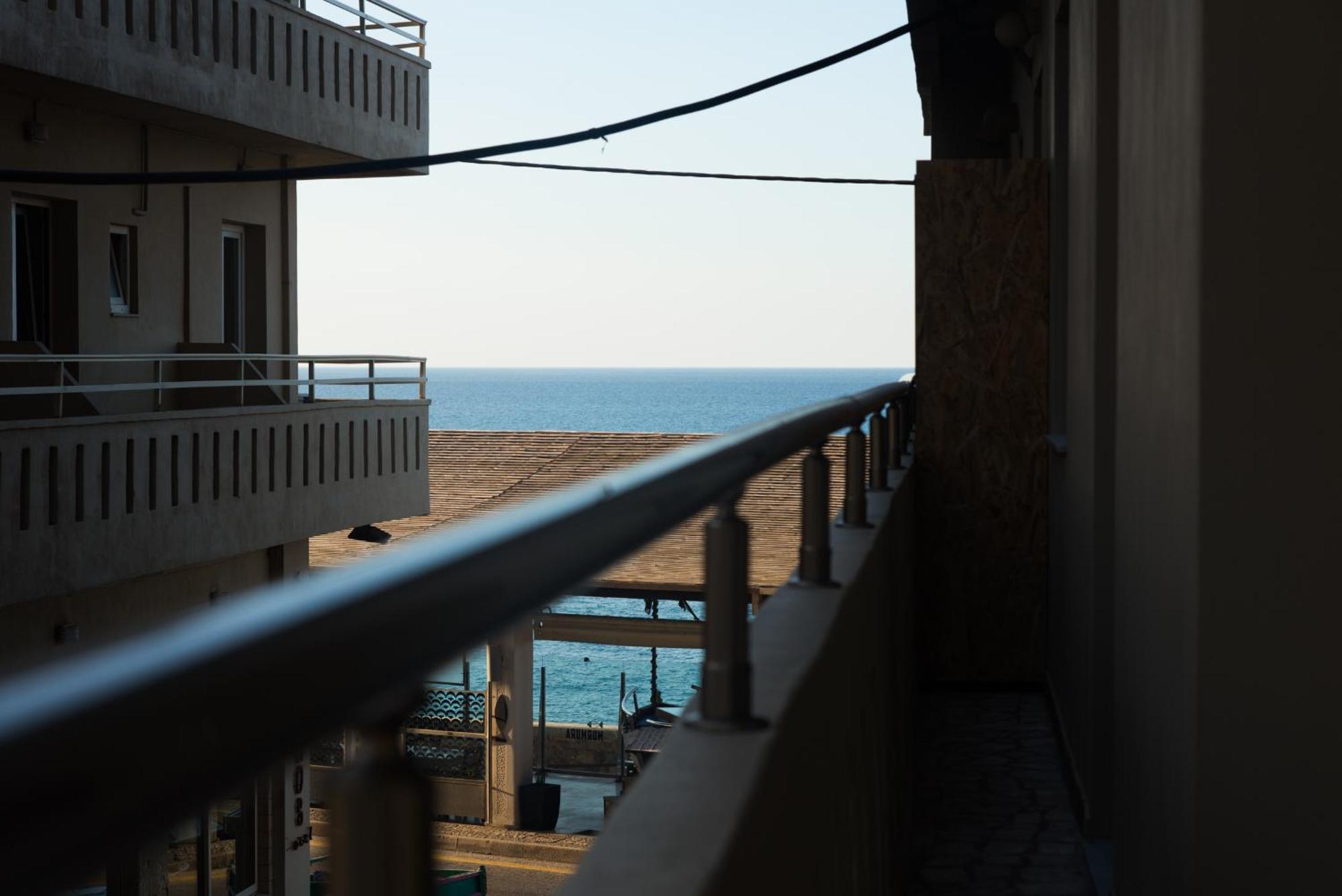 Comfy & Modern Apartment In The Heart Of Heraklion Zewnętrze zdjęcie